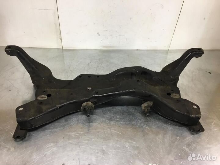 Подрамник lancer 9 outlander (1 поколение)