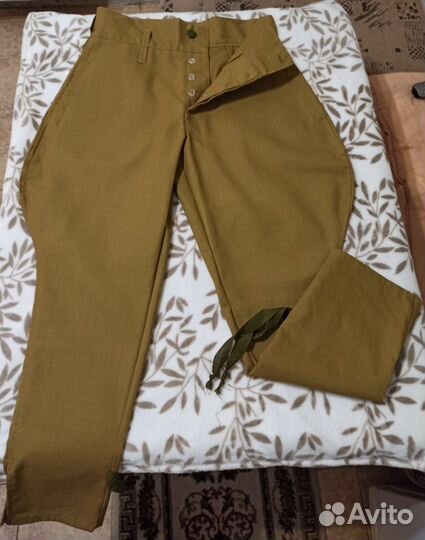 Гимнастерка и галифе