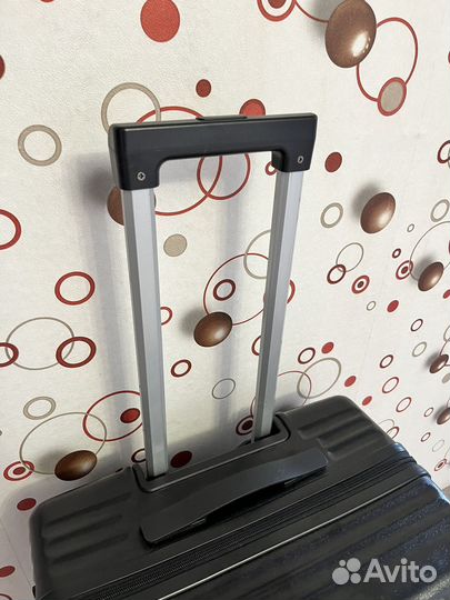 Чемодан на колесах бу