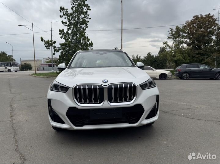 BMW X1 2.0 AMT, 2024, 50 км