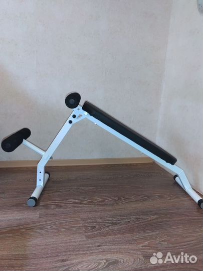 Спортивная скамья для пресса и гиперэкстензии