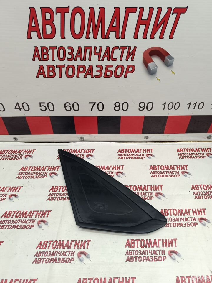 Форточка задняя левая Geely Emgrand SS11