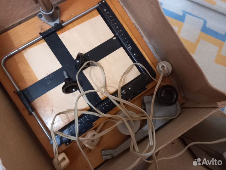 Фотоувеличитель Юность