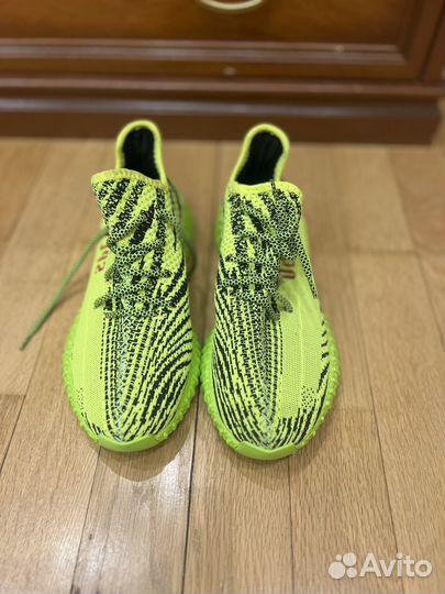 Кроссовки Изики Yeezy Boost 350 v