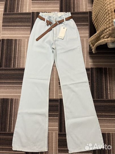 Джинсы светлые