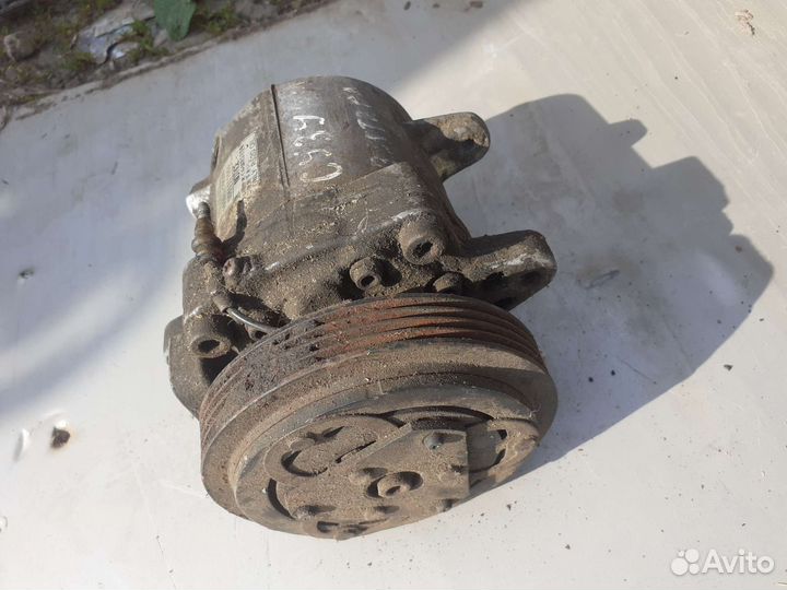 Компрессор кондиционера Suzuki grand Vitara