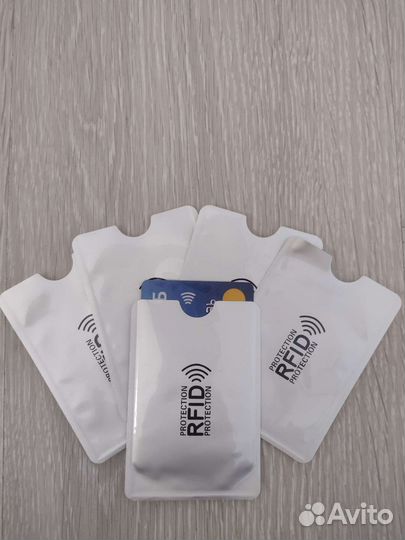 Защитный чехол банковской карты