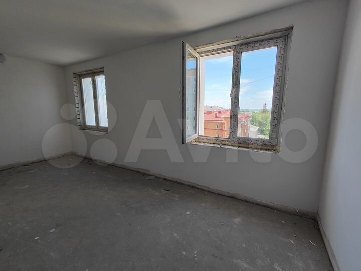 2-к. квартира, 51,5 м², 1/10 эт.