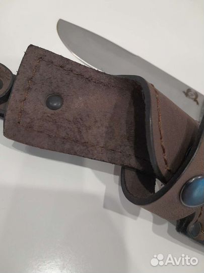 Нож охотничий с кожаным чехлом
