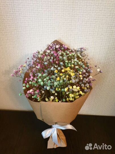 Букет из гипсофилы в крафте