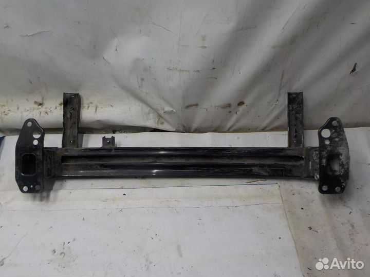 Усилитель бампера KIA RIO 4 передний