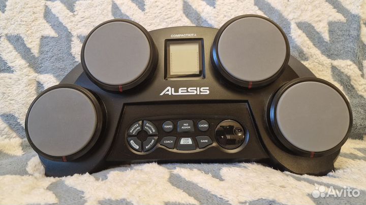 Электронные барабaны Alesis Compactkit 4