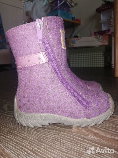 Продам валенки для девочки