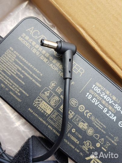 Блок питания asus rog ADP-180MB F
