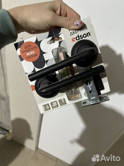 Двери межкомнатные новые