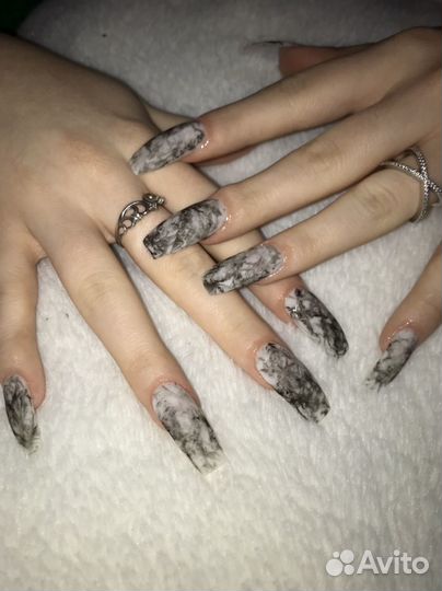 Требуются модели