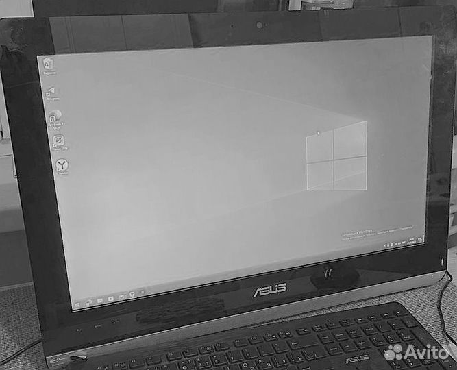 Моноблок Asus all in one ET2220i