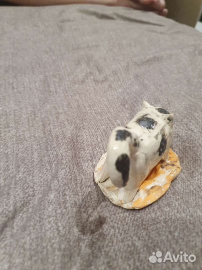 Кошка из глиный