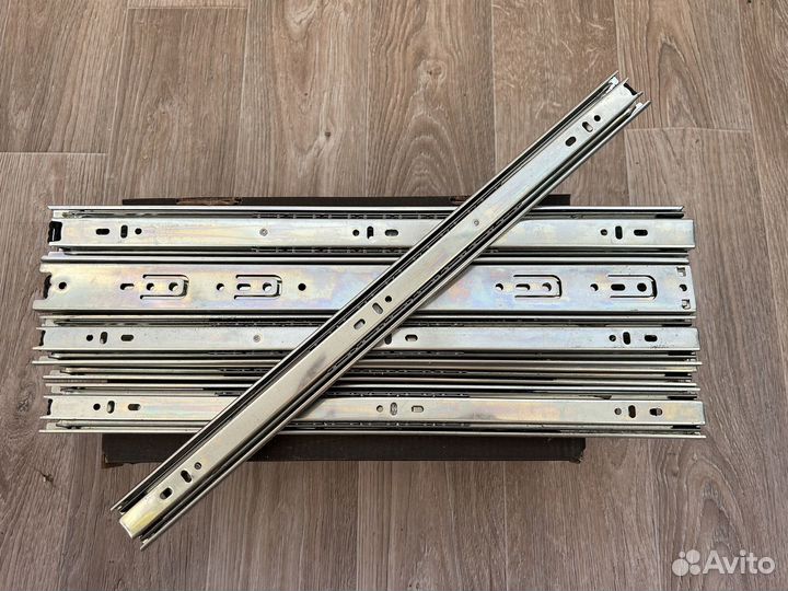 Шариковые направляющие для ящиков
