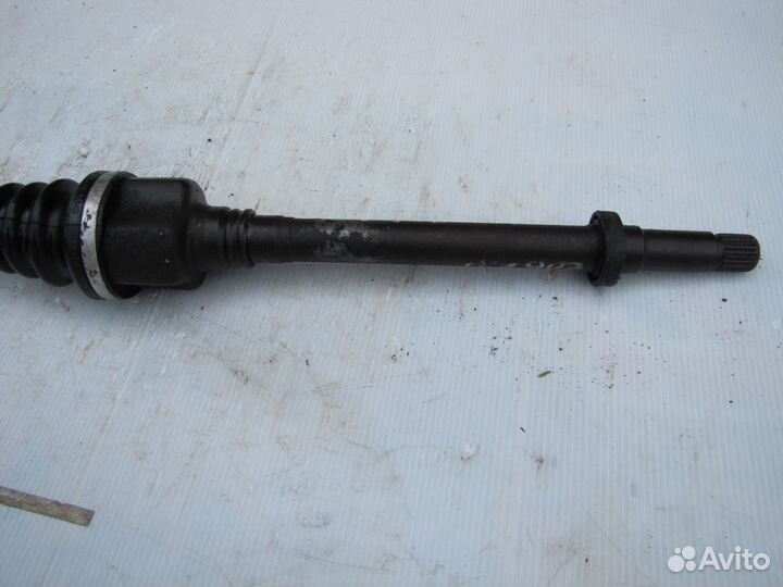 Peugeot 206 полуось правая передняя
