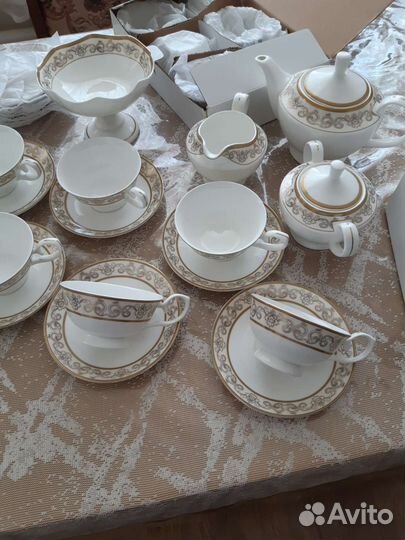Сервиз чайный на 12 персон