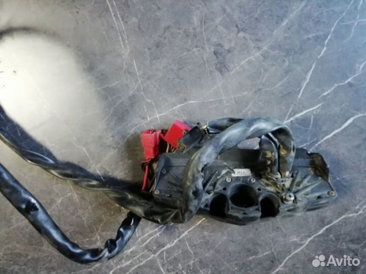 Блок предохранителей honda VFR 400 NC 24