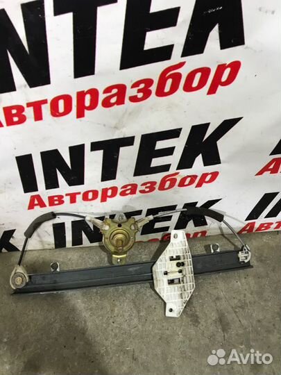 Стеклоподъемник задний левый Hyundai Accent