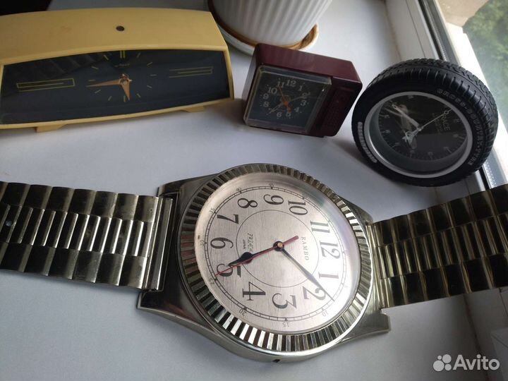 Часы советского периода