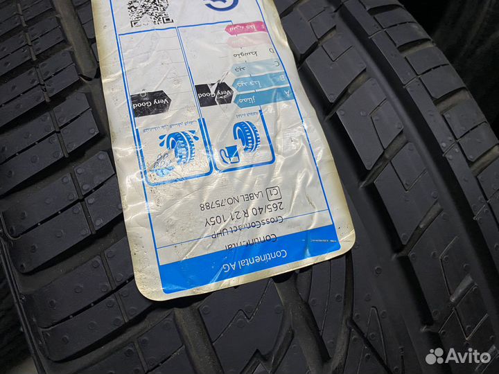 Continental CrossContact UHP E 265/40 R21 105Y