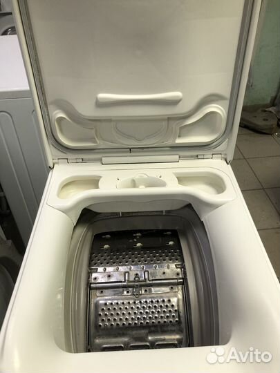 Стиральная машина Electrolux вертикальная