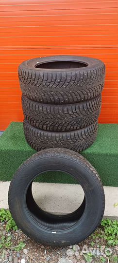 Nokian Tyres Hakkapeliitta 9 SUV 275/60 R20
