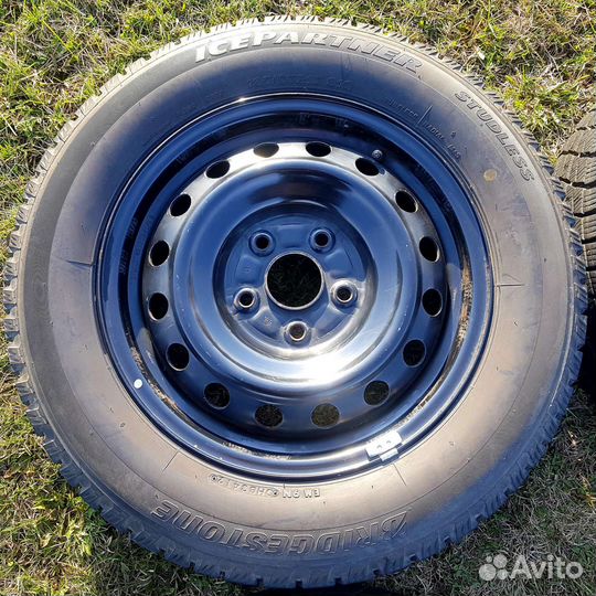 Диски Toyota R15 6J 5x114,3 б/п по РФ с колпаками