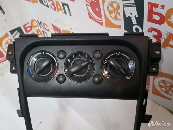 Блок управления печкой Suzuki SX4 2010