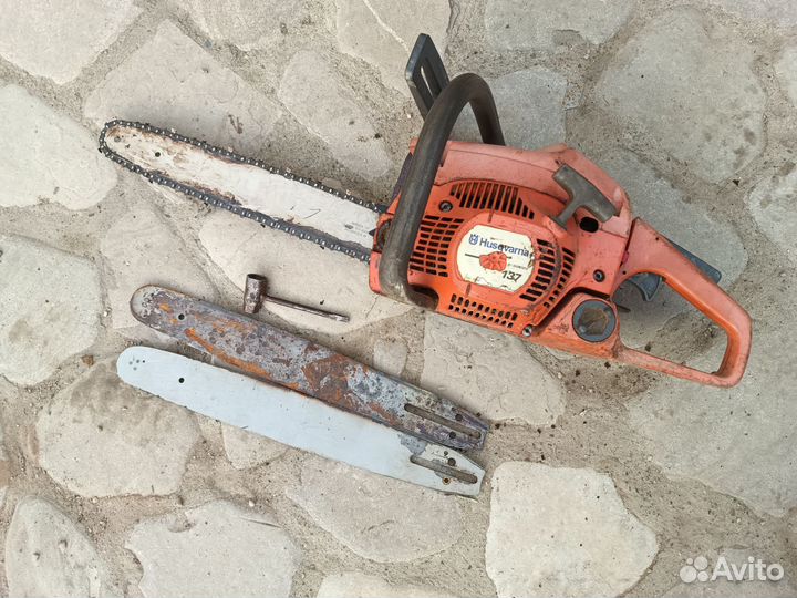 Бензопила хускварна 137