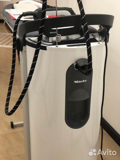 Гладильная система miele B2847