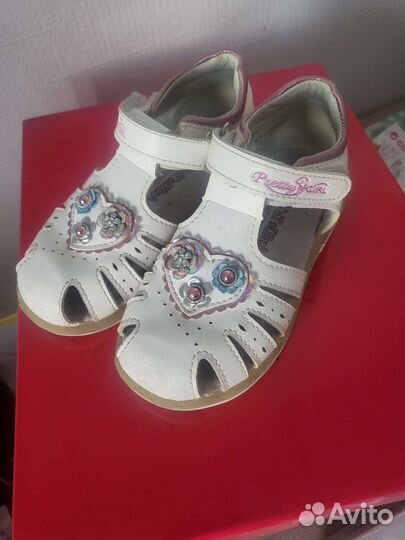 Босоножки для девочки