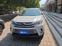 Toyota Highlander 2.0 AT, 2021, 30 400 км, с пробегом, цена 2 530 000 руб.