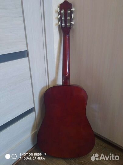 Классические гитары новые
