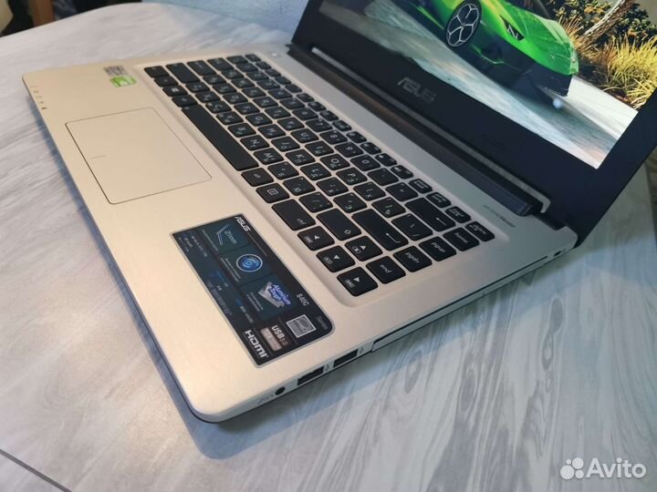 Игровой ноутбук asus I5/8Gb/SSD/640Gb/GT740M