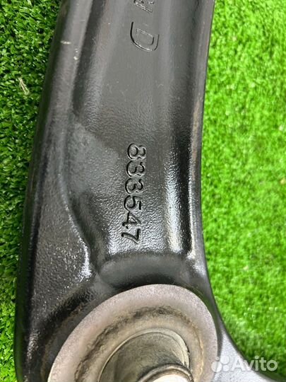 Рычаг подвески нижний передний правый Peugeot 308