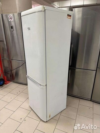 Холодильник Аристон с гарантией