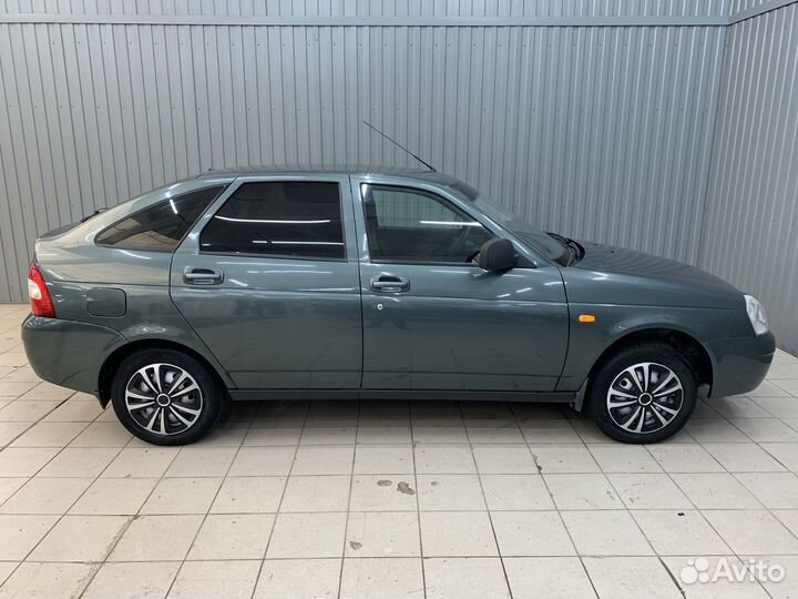 LADA Priora 1.6 МТ, 2011, 132 000 км