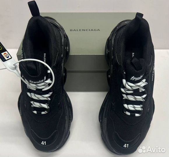 Кроссовки balenciaga triple s