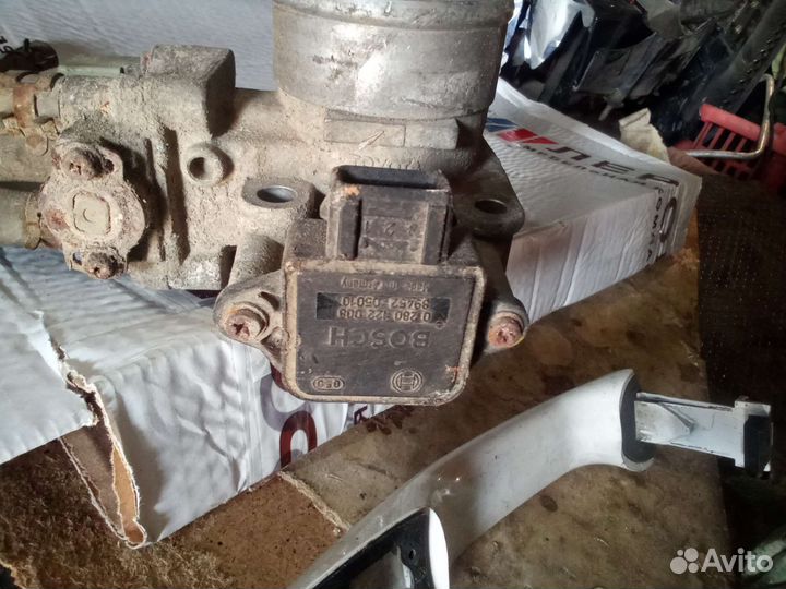 Toyota carina дроссель