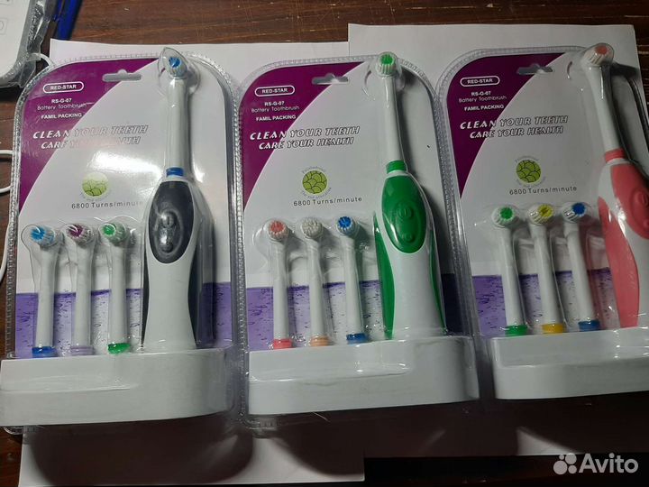 Зубная щетка злектрическая на батарейках