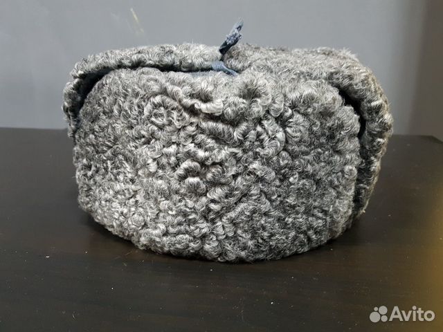 Шапка из каракуля