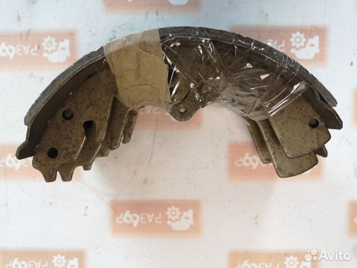 Тормозные колодки заднее Kia Sportage 1994-2003
