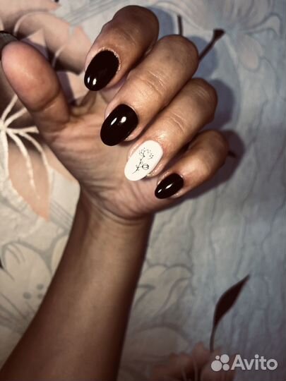 Наращивание ногтей