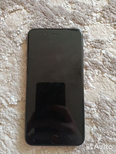 iPhone 8 Plus, 64 ГБ