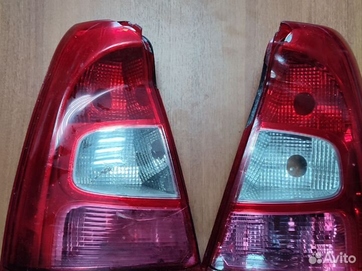 Фонарь задний renault logan